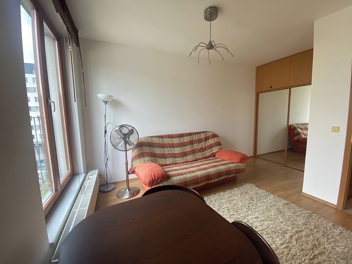 Pronájem bytu 1+kk 30 m² – fotografie 4