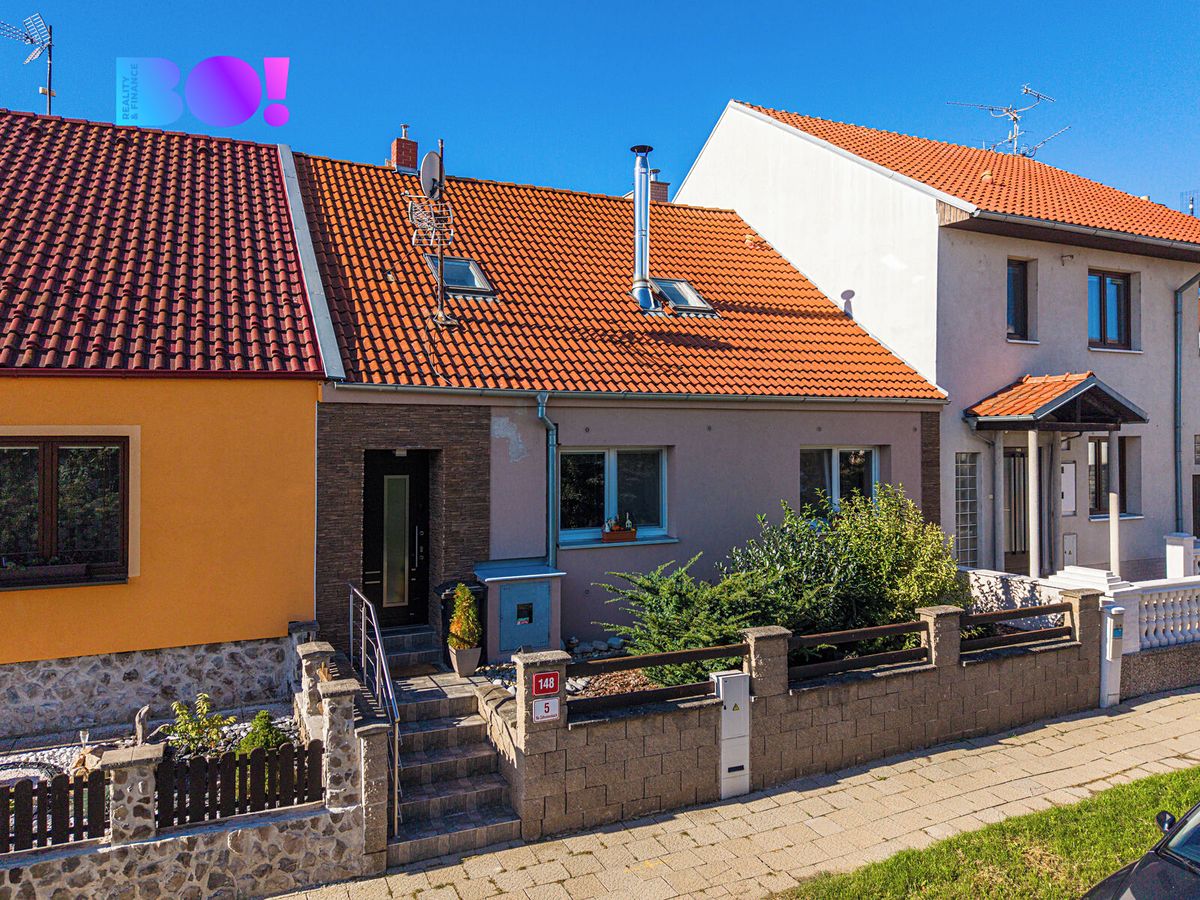 Prodej rodinného domu 180 m², pozemek 216 m²