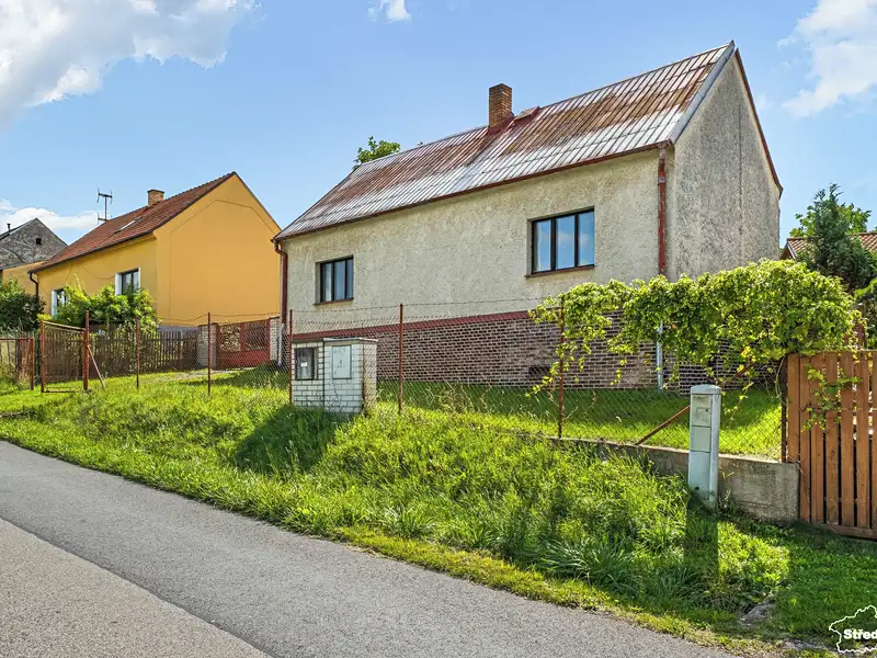 Prodej rodinného domu 90 m², pozemek 973 m², Mořina – náhled fotky 3