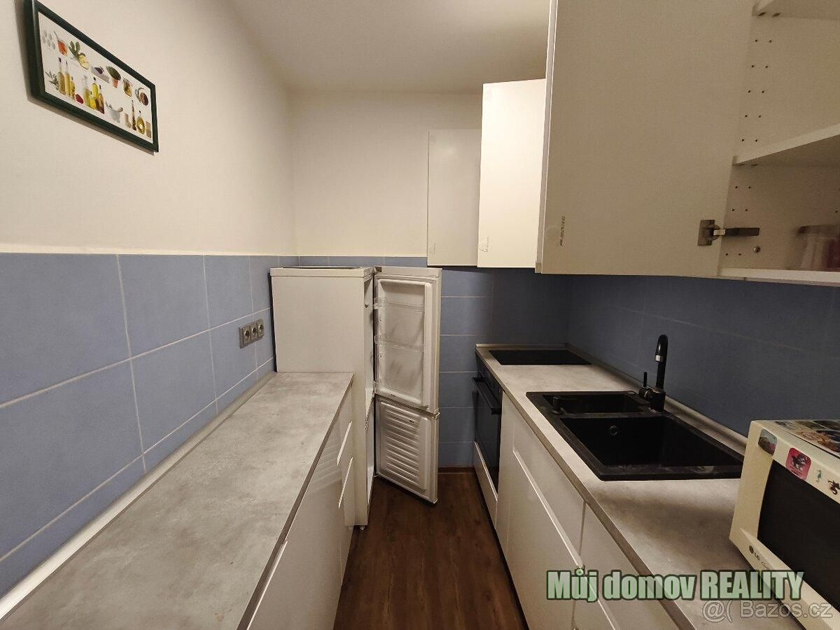 Pronájem bytu 2+kk 44 m² – fotografie 5