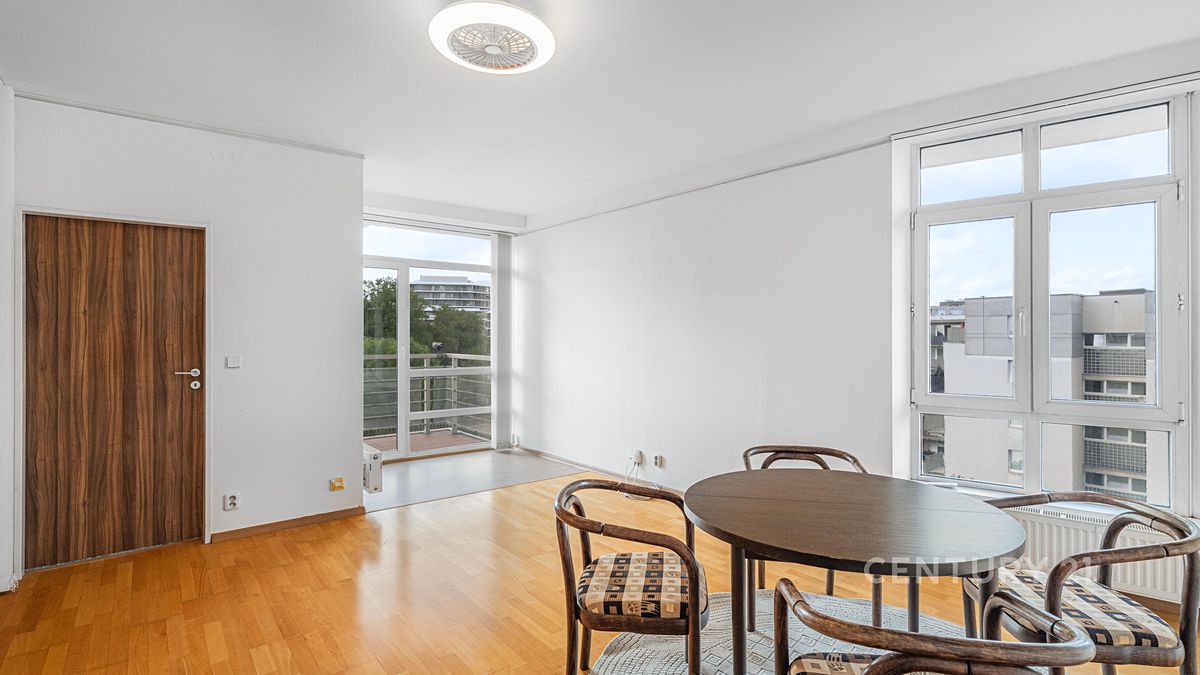 Pronájem bytu 2+kk 54 m² – fotografie 4