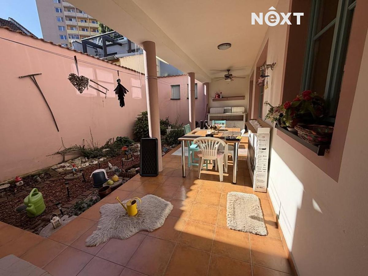 Pronájem bytu 2+kk 105 m² – fotografie 2