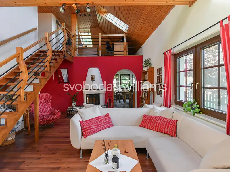 Prodej rodinného domu 492 m², pozemek 3141 m², Košice – náhled fotky 3