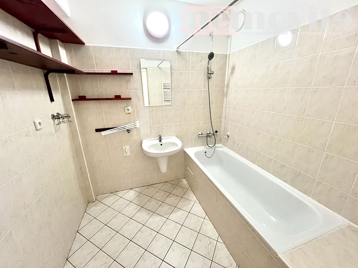 Pronájem bytu 2+kk 48 m² – fotografie 5