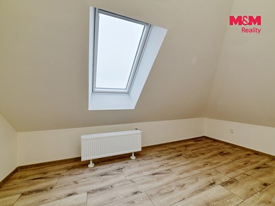 Pronájem bytu 3+kk, 74 m² (2 z 22)