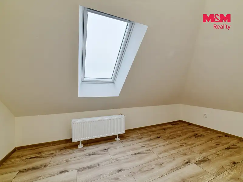 Pronájem bytu 3+kk 74 m², Luby – náhled fotky 2