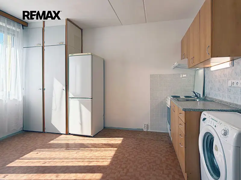 Pronájem bytu 1+1 36 m², Karlovy Vary – náhled fotky 1