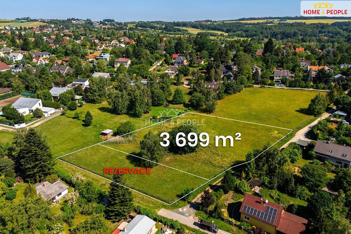 Prodej stavebního pozemku 3699 m², Kamenice – fotka 1 z 3