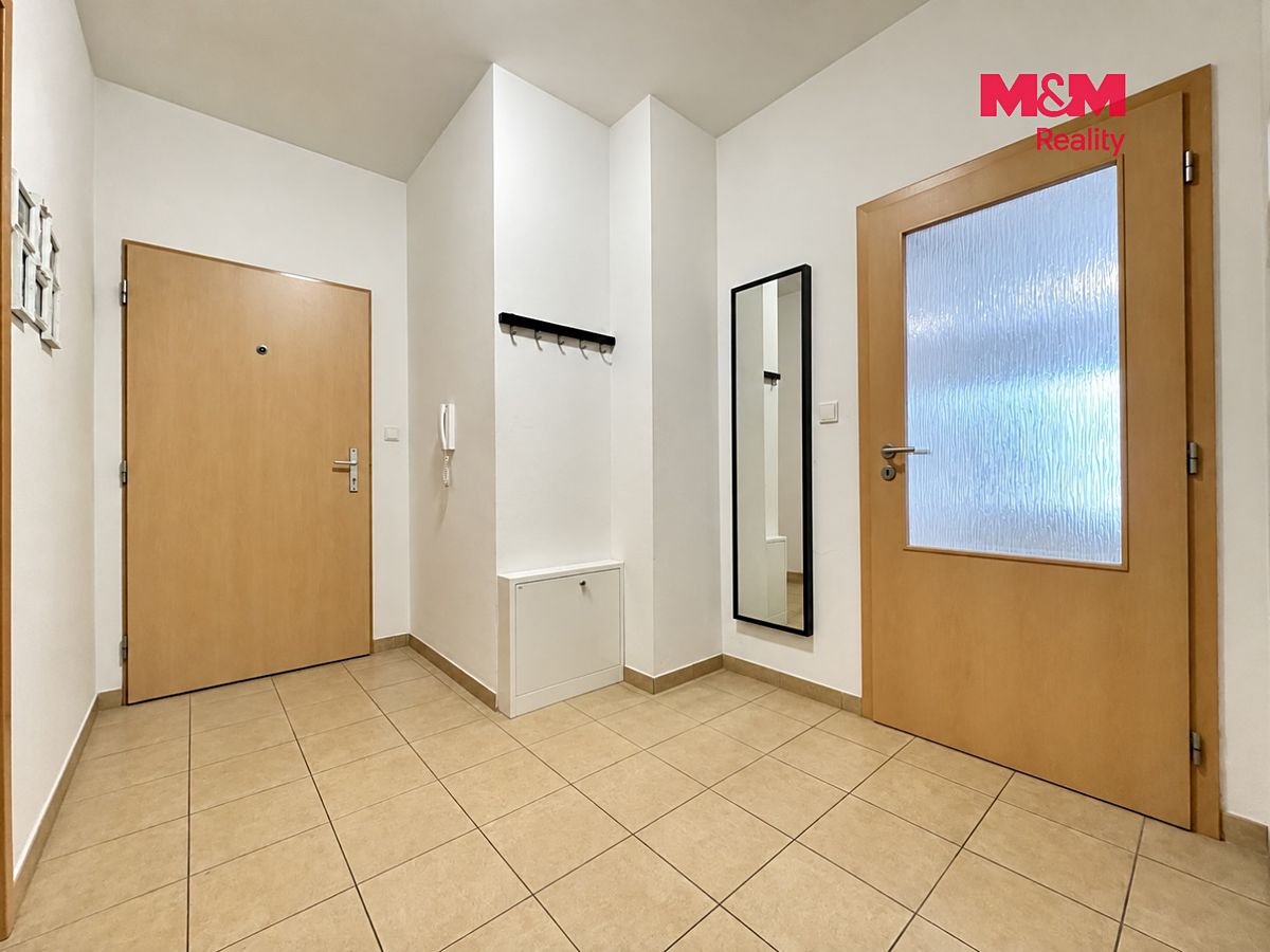 Pronájem bytu 3+kk 71 m² – fotografie 4