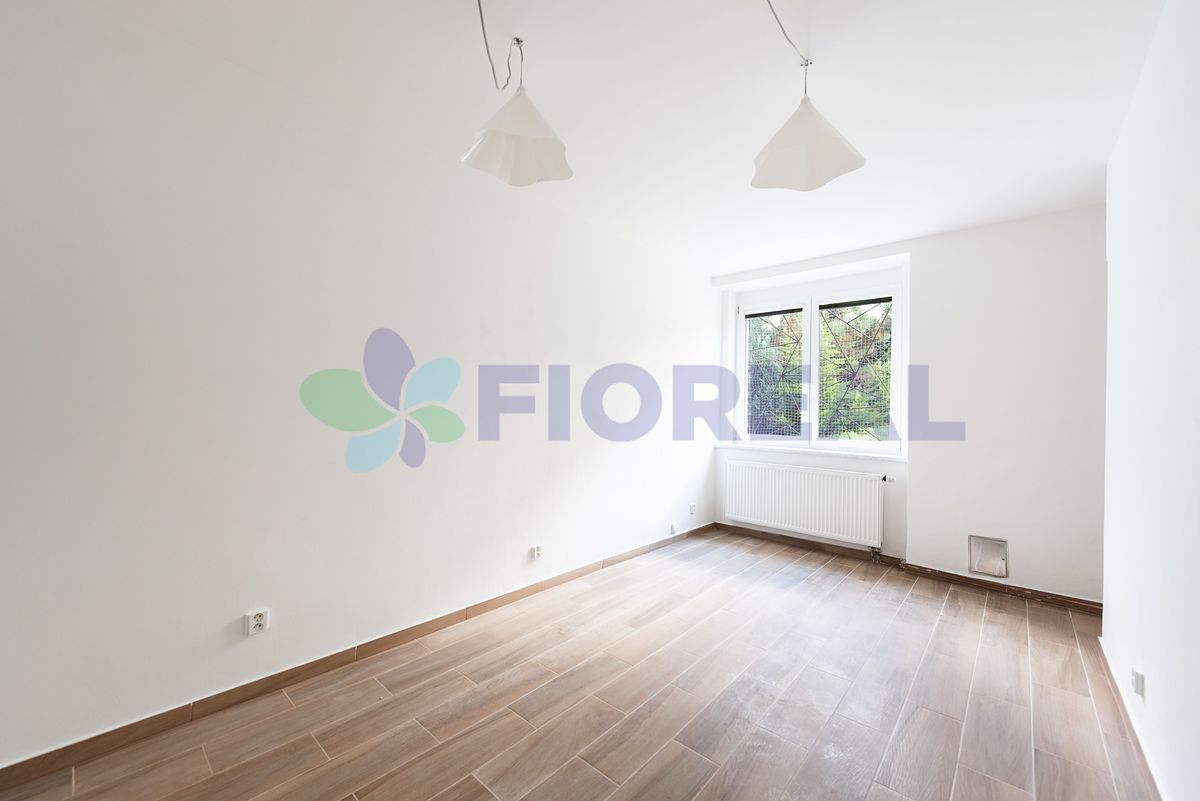 Pronájem bytu 2+1 50 m² – fotografie 2