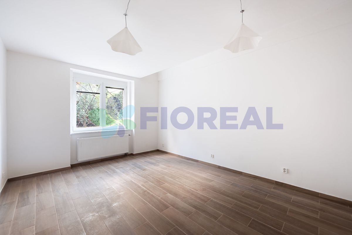 Pronájem bytu 2+1 50 m² – fotografie 3