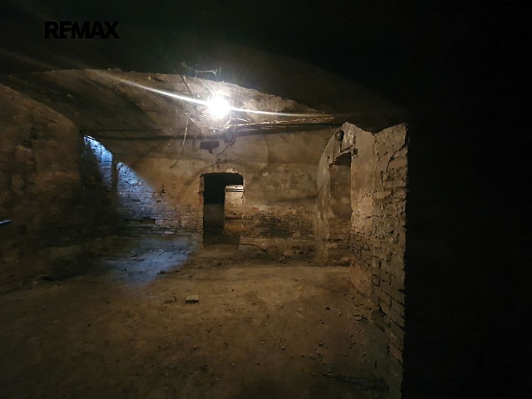 Pronájem komerčního prostoru, 145 m² (4 z 9)