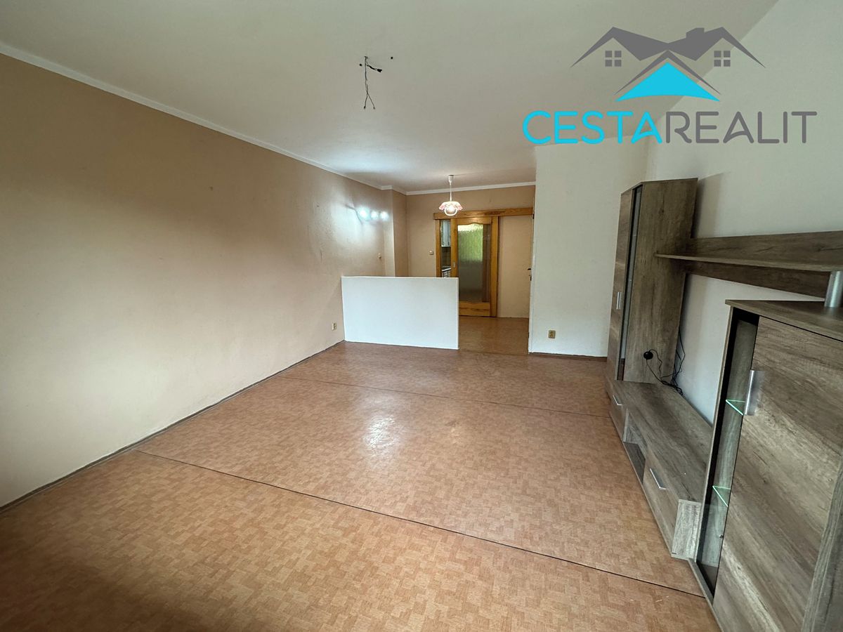 Pronájem bytu 3+1 134 m² – fotografie 2