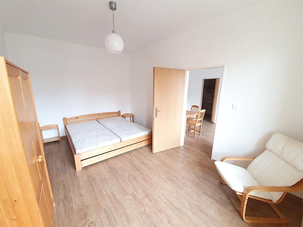 Pronájem bytu 2+kk 50 m² – fotografie 4