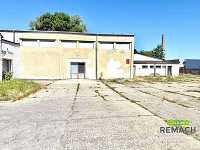 Pronájem skladového prostoru 816 m²