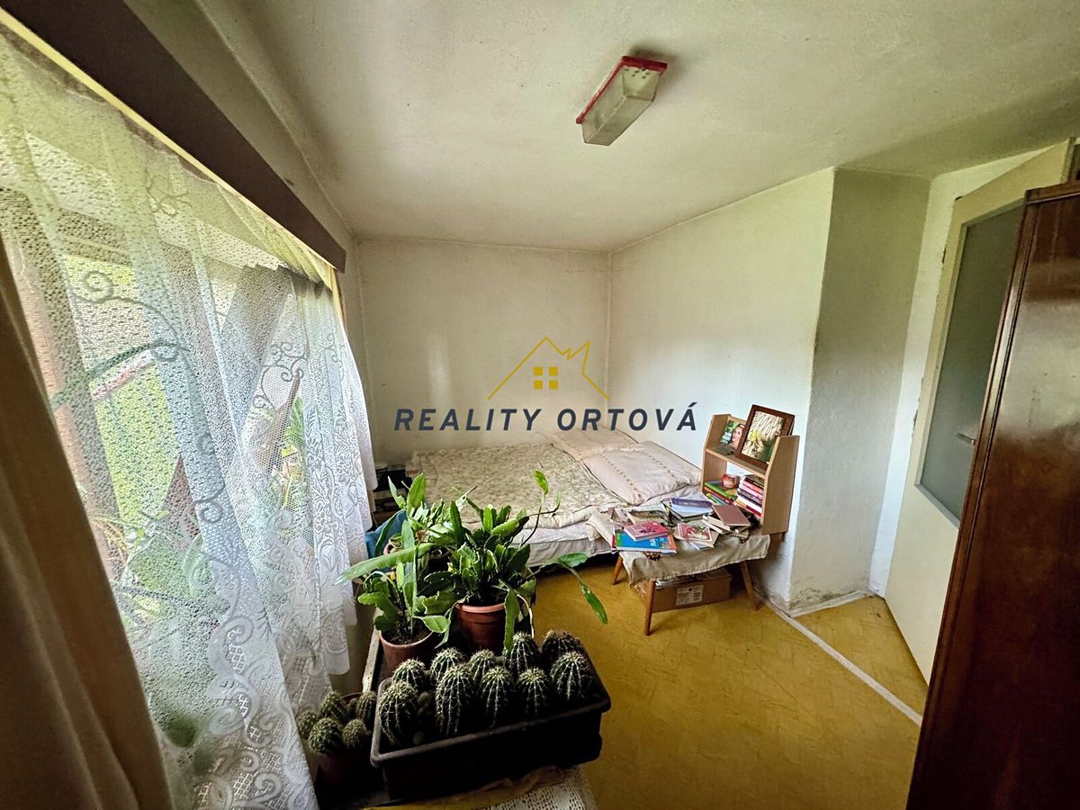 Prodej rodinného domu 188 m², pozemek 466 m² – fotografie 4