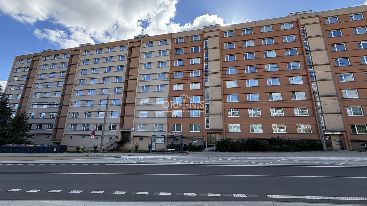 Pronájem bytu 1+1 33 m² – fotografie 2