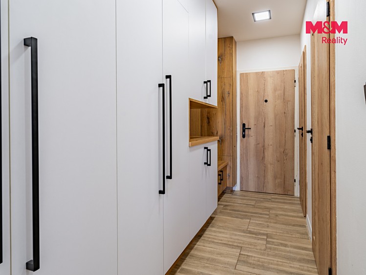 Wohnung 3+1 zum Kauf, 66 m² (9 von 23)