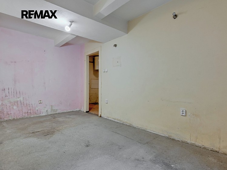 Gewerbefläche zum Kauf, 77 m² (11 von 23)