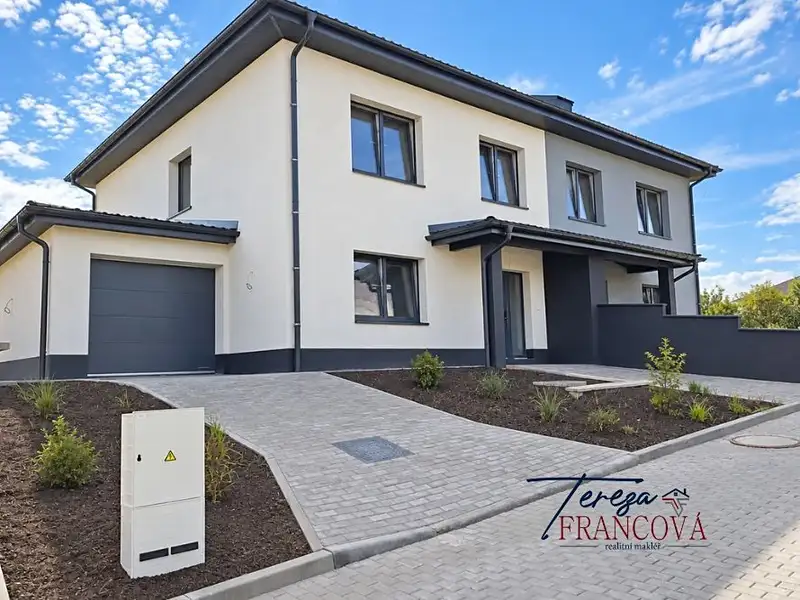 Prodej rodinného domu 153 m², pozemek 475 m², Lipová – náhled fotky 1
