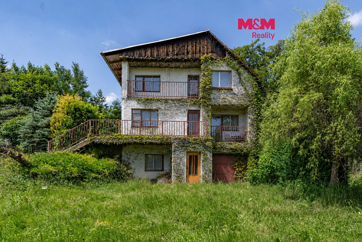 Prodej rodinného domu 130 m², pozemek 754 m²