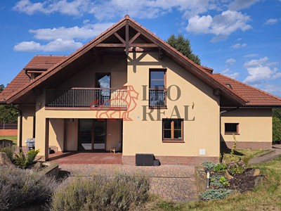 Prodej domu, 316 m² (2 z 39)