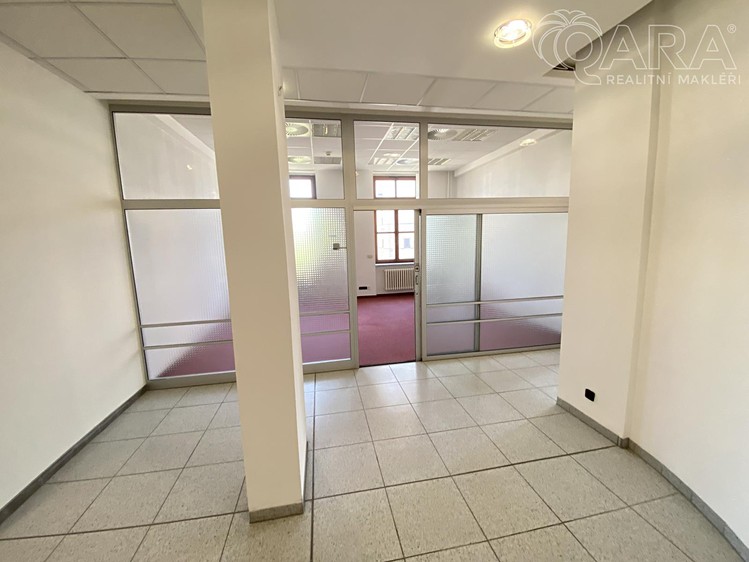 Pronájem komerčního prostoru, 24 m² (3 z 3)