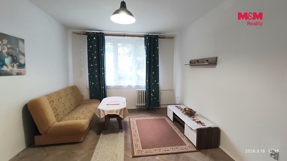 Pronájem bytu 2+1 50 m² – fotografie 3