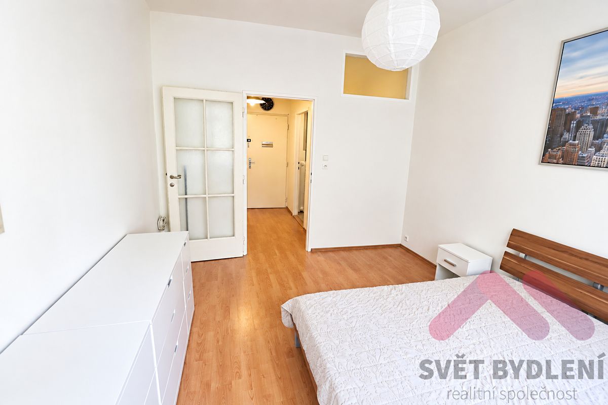 Pronájem bytu 1+kk 30 m² – fotografie 4