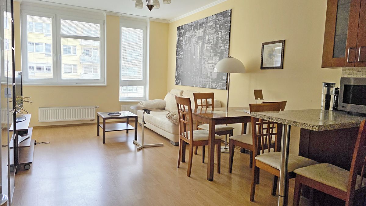 Pronájem bytu 2+kk 52 m²