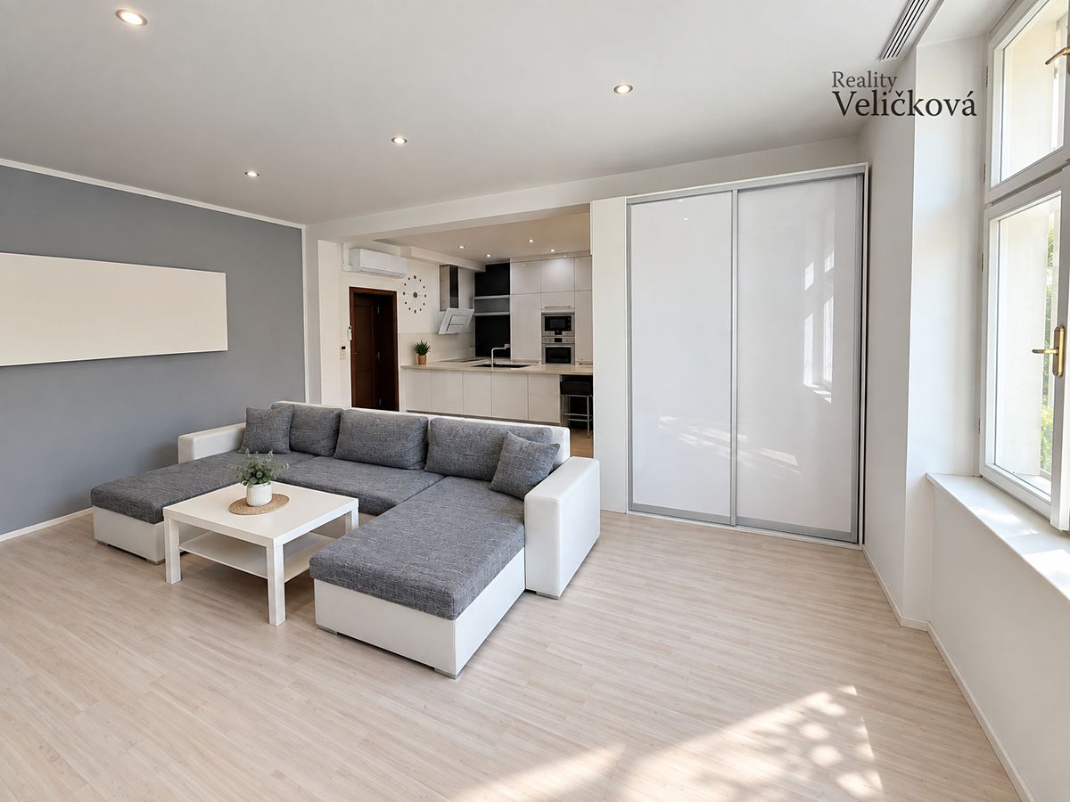 Pronájem bytu 3+kk 109 m² – fotografie 3