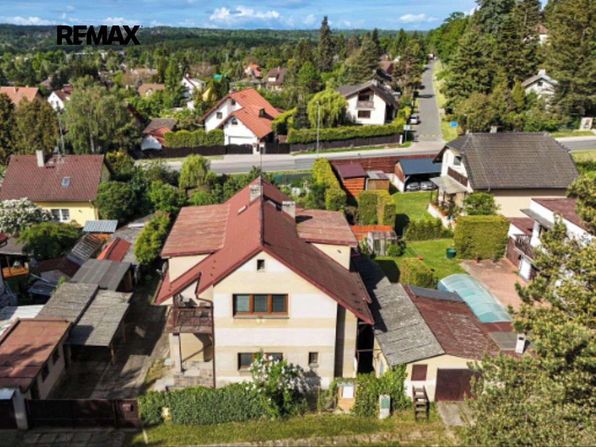 Prodej rodinného domu 182 m², pozemek 957 m²