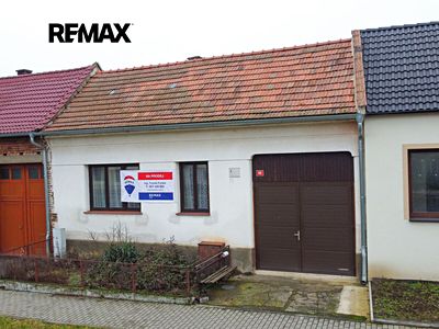 Prodej rodinného domu 215 m², pozemek 1121 m²