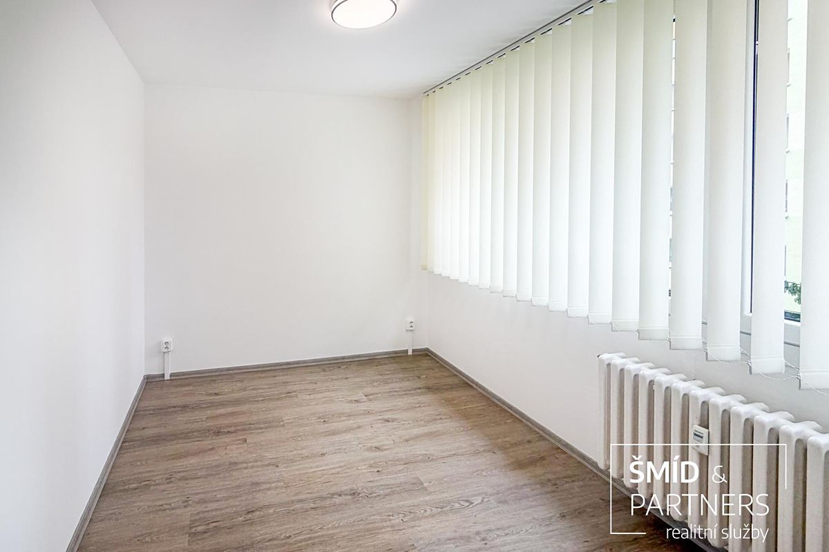 Pronájem bytu 2+kk 39 m² – fotografie 4