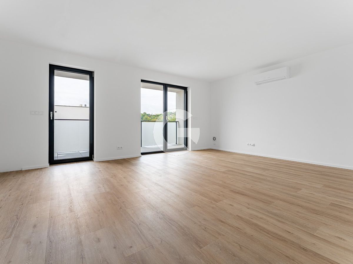 Prodej bytu 2+kk 56 m²
