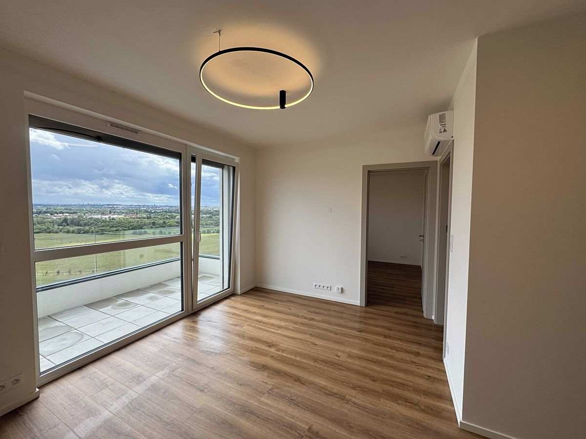 Pronájem bytu 2+kk 34 m²