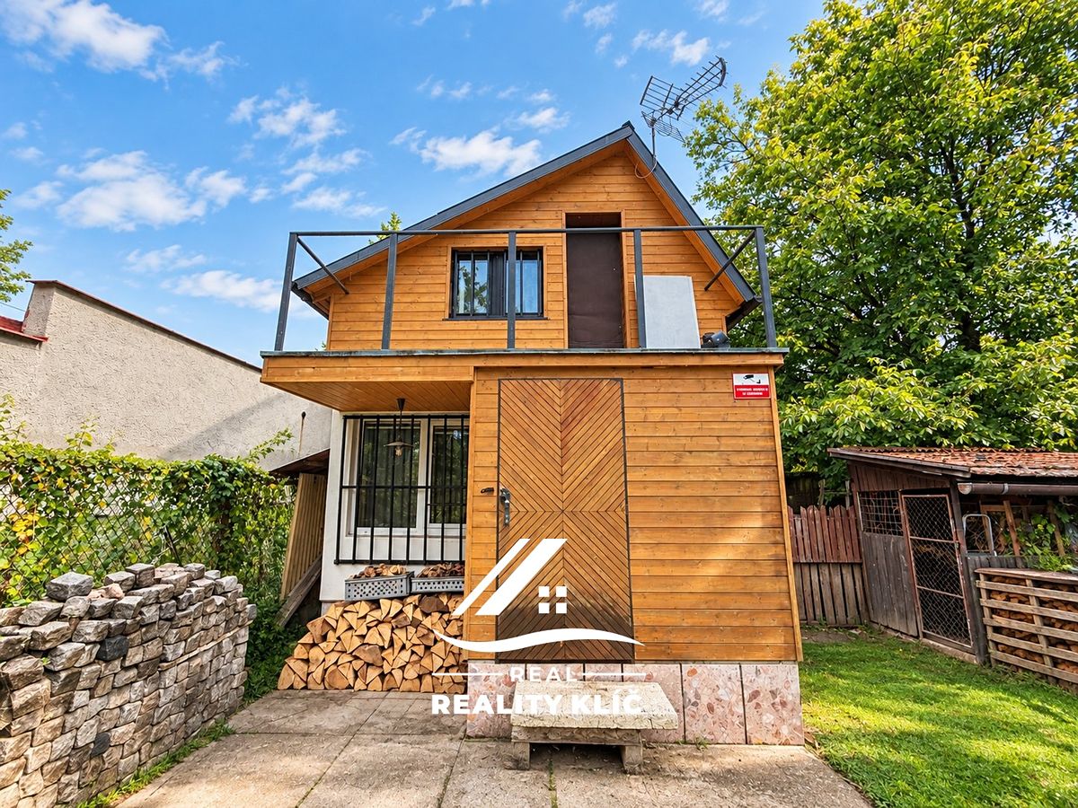 Pronájem rodinného domu 29 m², pozemek 166 m²