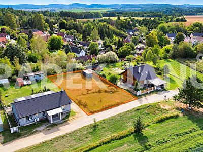Prodej stavebního pozemku 1032 m²