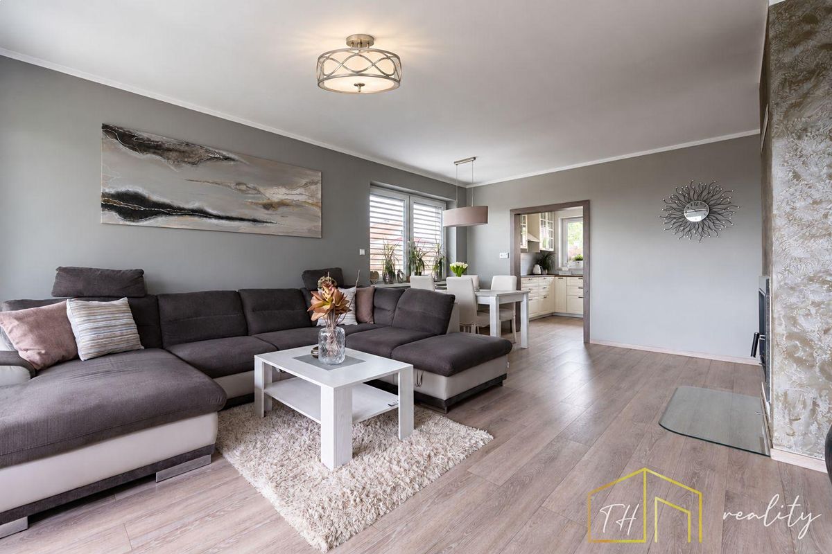 Prodej rodinného domu 154 m², pozemek 1417 m² – fotografie 4
