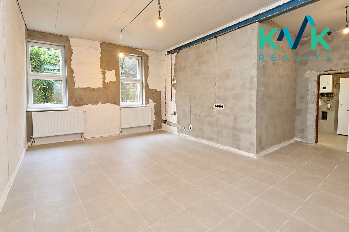 Prodej komerční nemovitosti 100 m² – fotografie 3