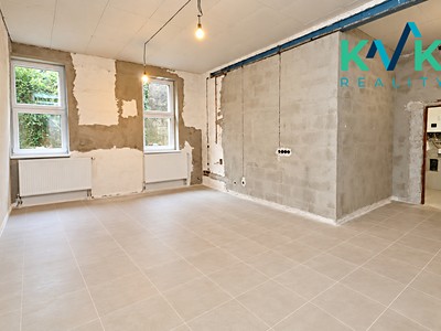 Комерційне приміщення на продаж, 100 м² (3 з 7)
