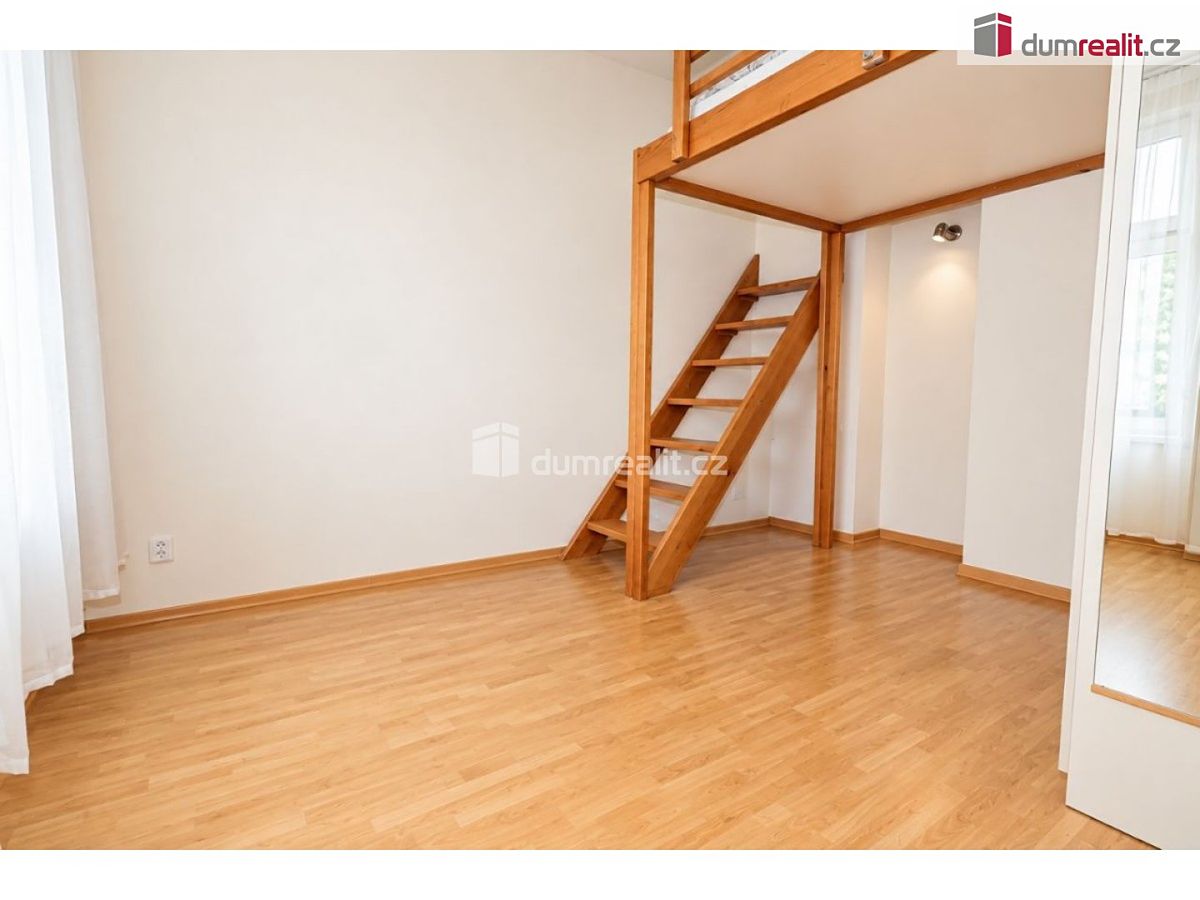 Pronájem bytu 1+1 25 m² – fotografie 5