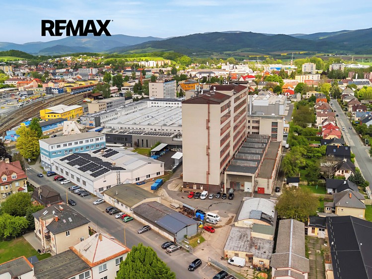Комерційне приміщення в оренду, 3 200 м² (12 з 18)