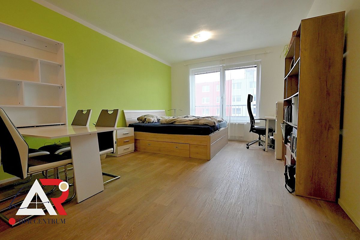 Pronájem bytu 1+kk 40 m²