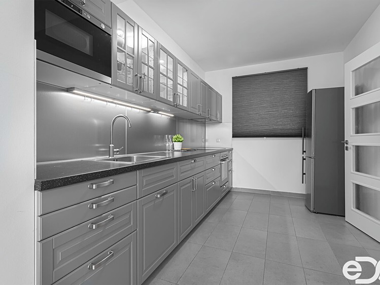 Квартира 1+kk в оренду, 42 м² (2 з 9)