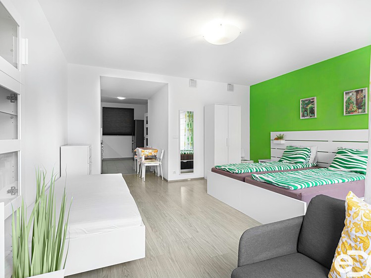 Квартира 1+kk в оренду, 42 м² (4 з 9)