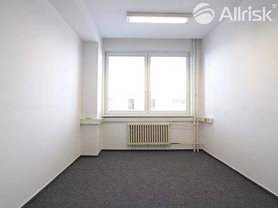 Pronájem kanceláře 72 m²