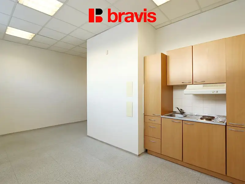Pronájem obchodního prostoru 40 m², Vyškov – náhled fotky 1