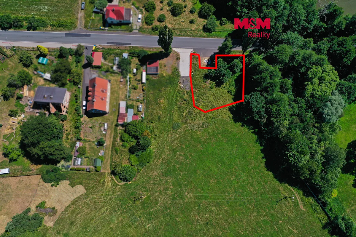 Prodej stavebního pozemku 844 m²