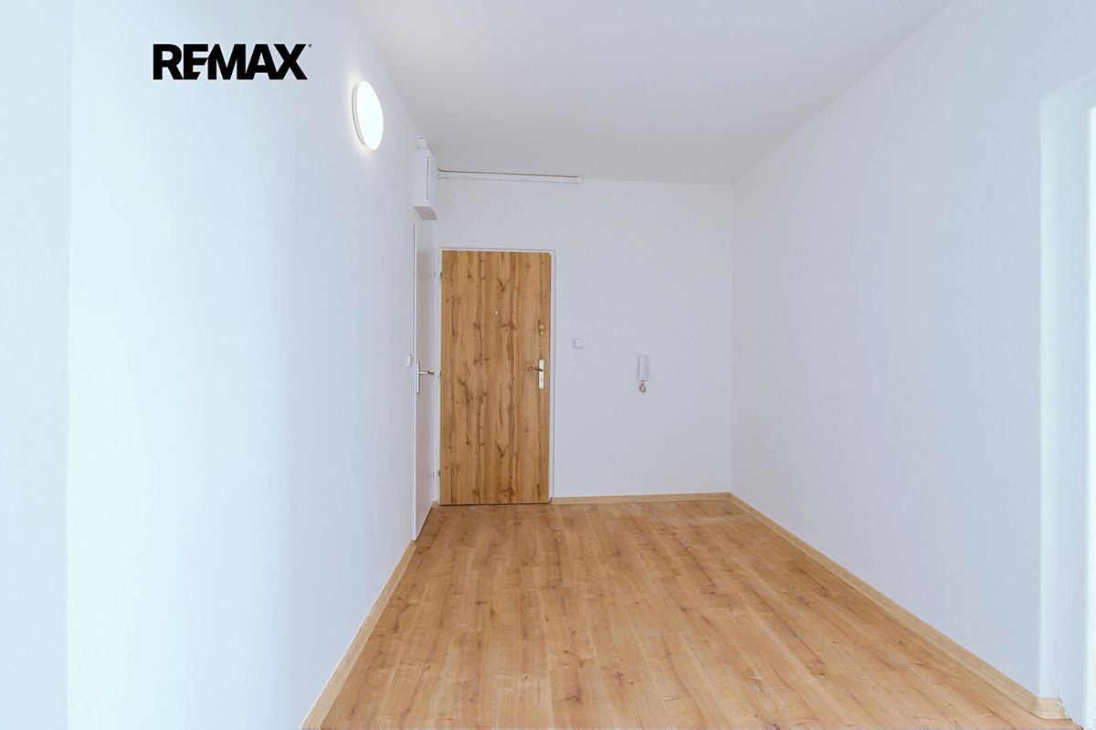 Prodej bytu 2+1 60 m² – fotografie 2